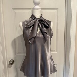 Nine West Shimmering Gray Sleeveless Blouse with Bow